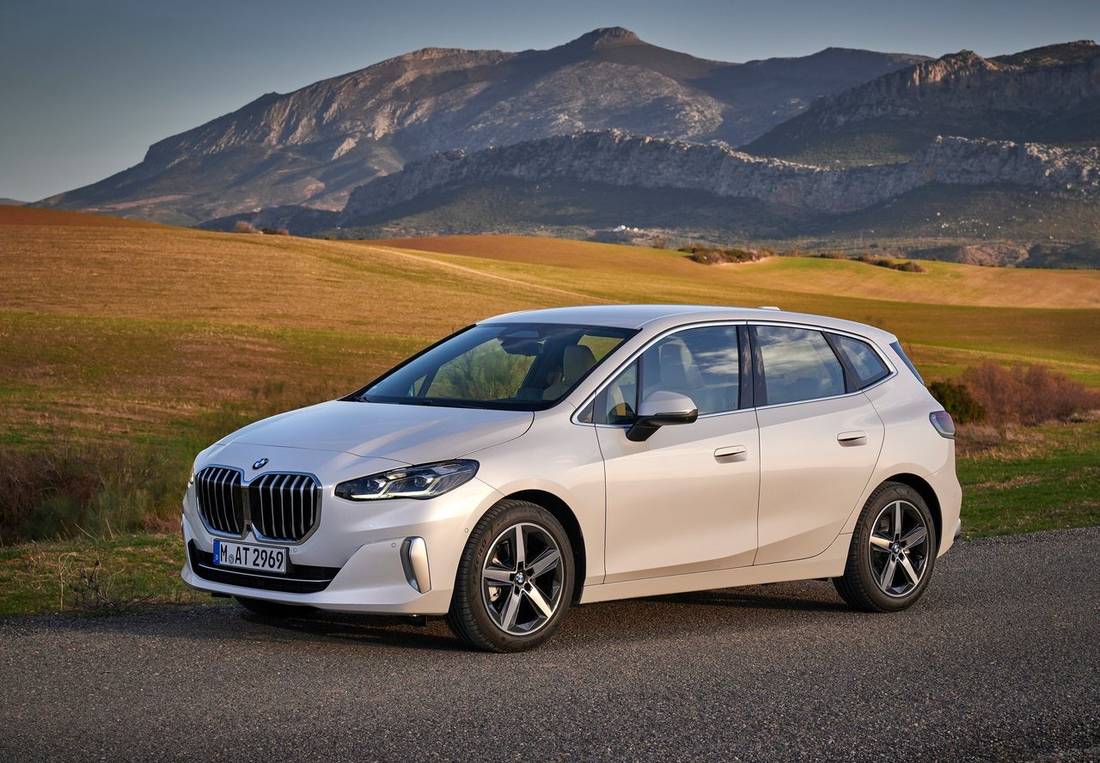 BMW-2-Series Active Tourer-2022