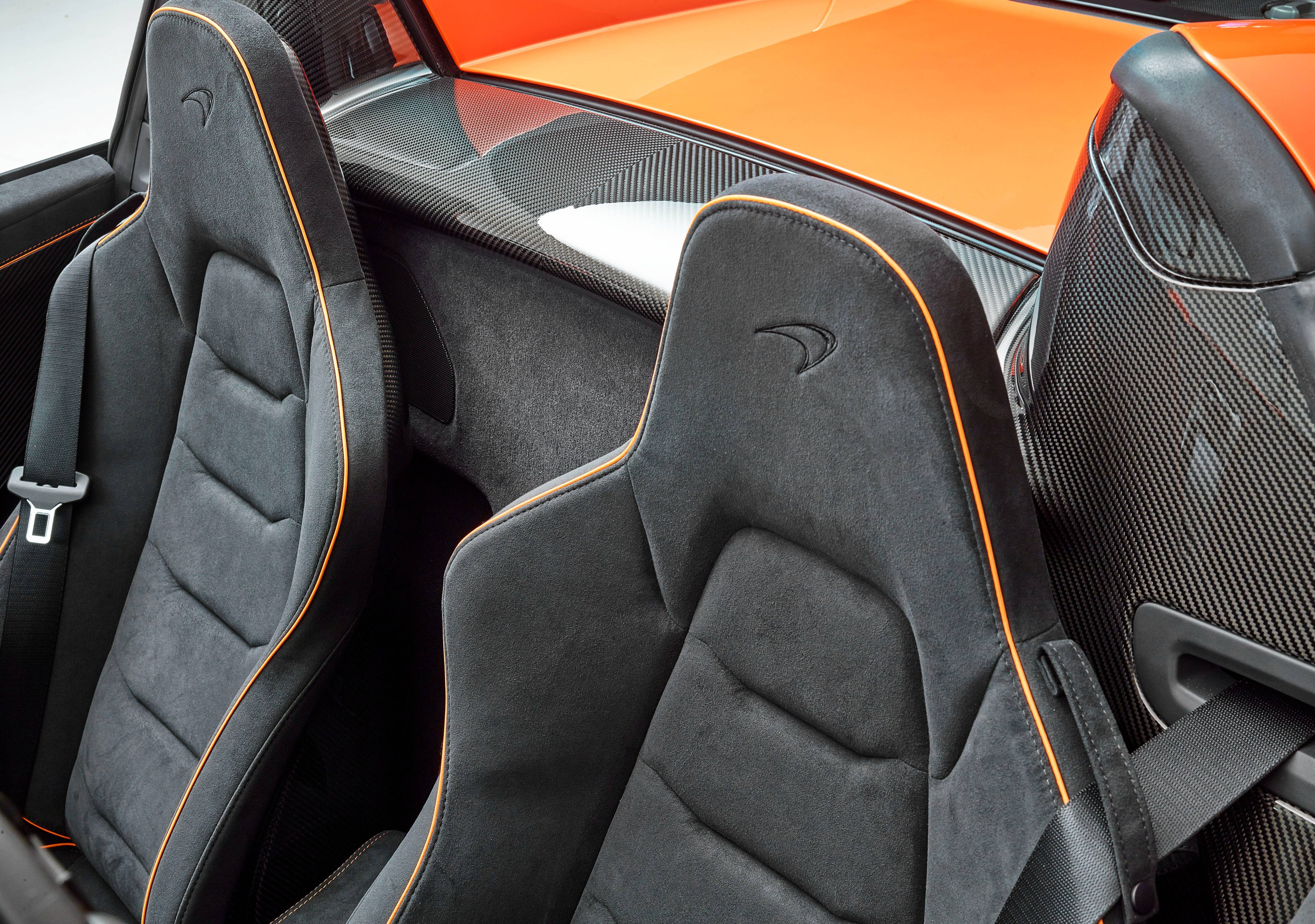 mclaren-650s-spider-seats