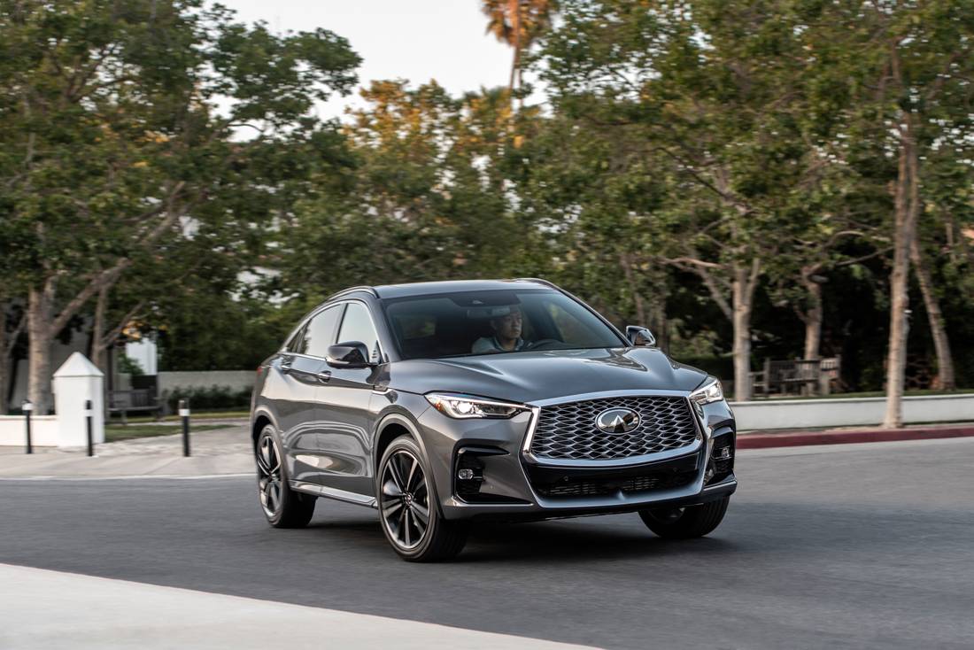 infiniti-qx55-gray-front