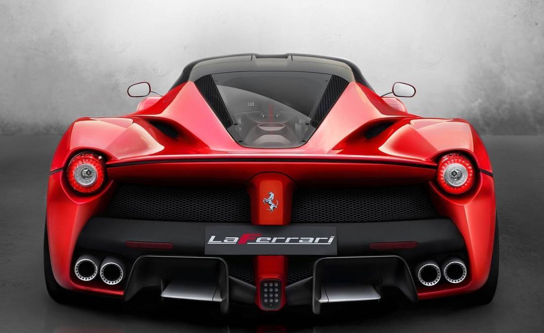 4radQuJjOwn4HVc8sHkz0N-c4fdc59a7c02b738b59fece6932512c7-ferrari-laferrari-back-1100.jpeg