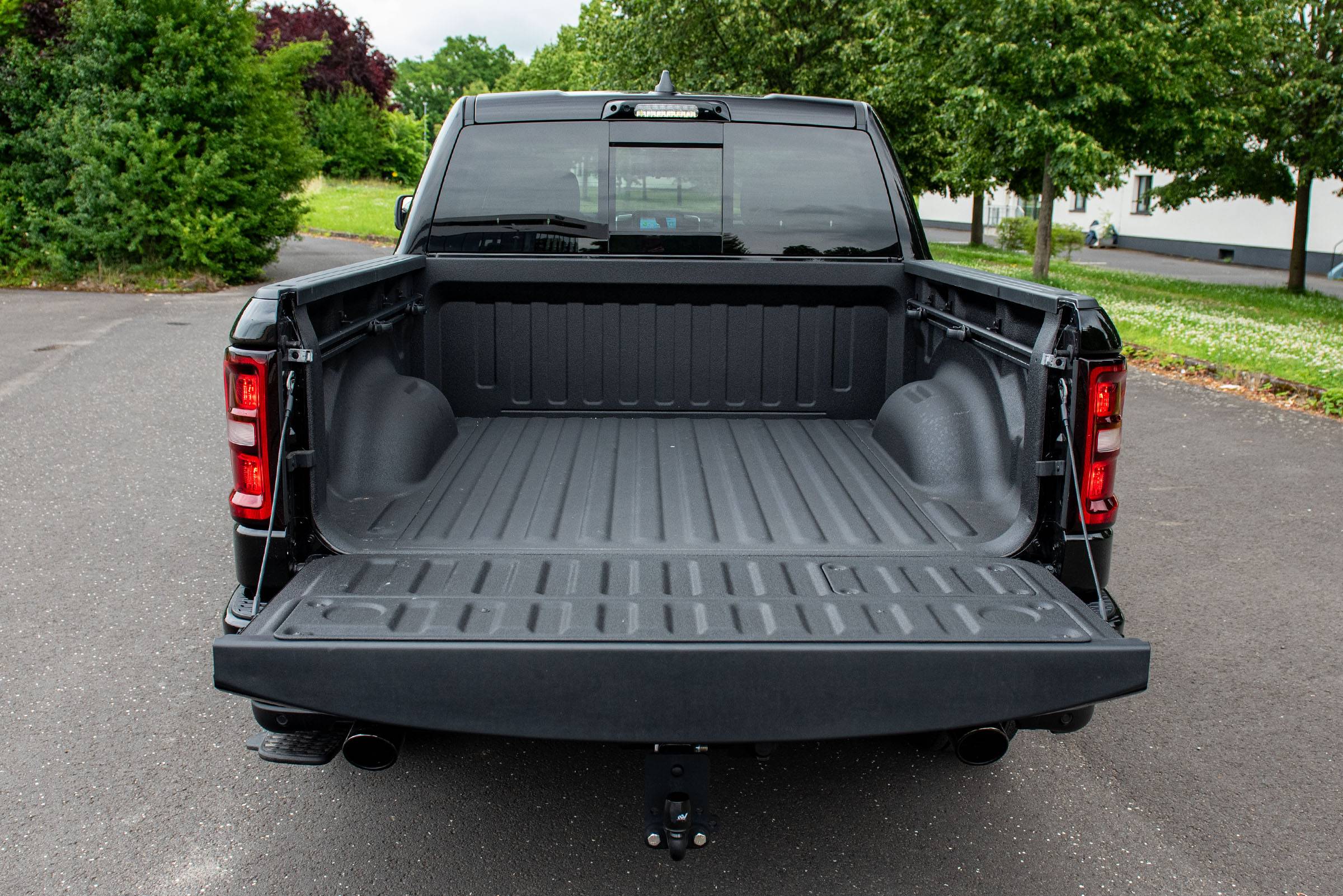 RAM 1500 2025 - Ladeflaeche