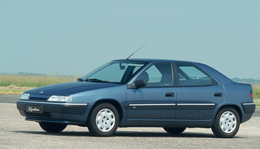 citroen-xantia-side