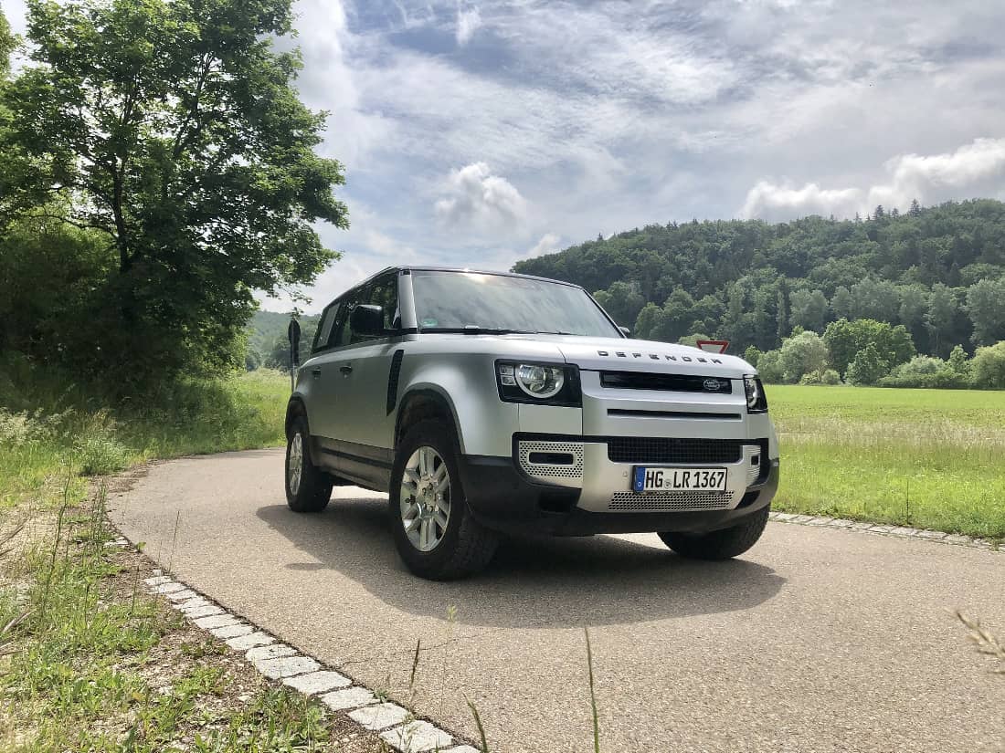 Fahrbericht Land Rover Defender 110 - AutoScout24