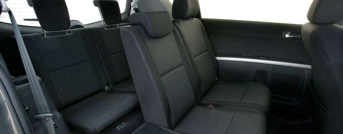 A8YJYyD6HE0qOQrZ654DD-90f1130c5a78ce2405f69bcb93347f81-toyota-corolla-verso-l-04-1100