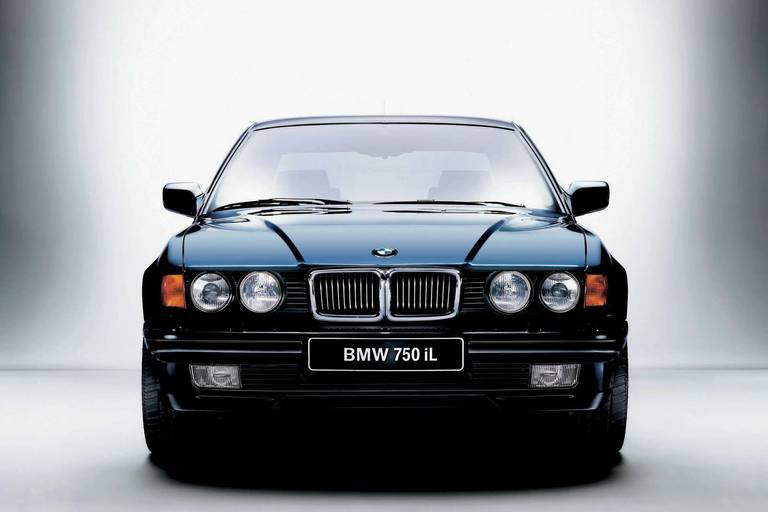 BMW-750i-V12