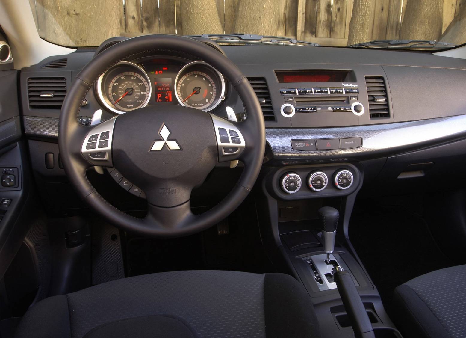 Mitsubishi Lancer interior