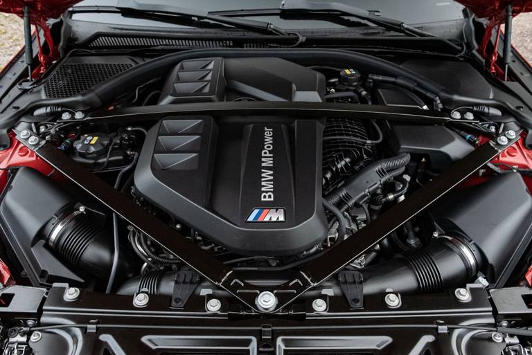 BMW-M3-Handschalter-2022-Engine