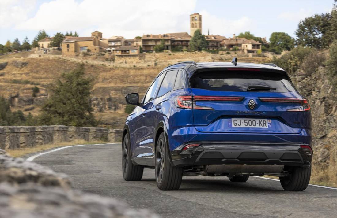 renault-austral-blau-heckansicht
