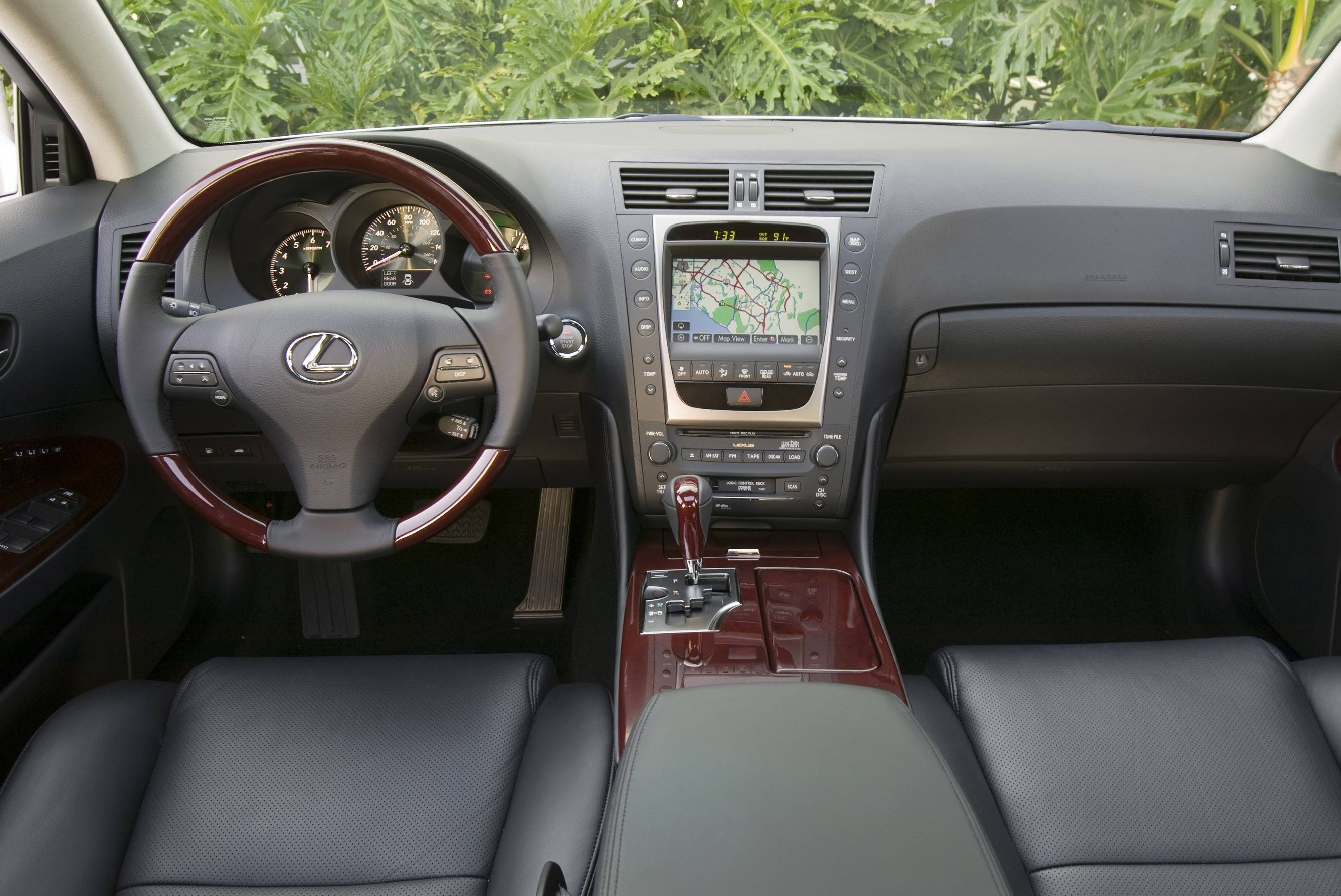 lexus-gs-460-interior