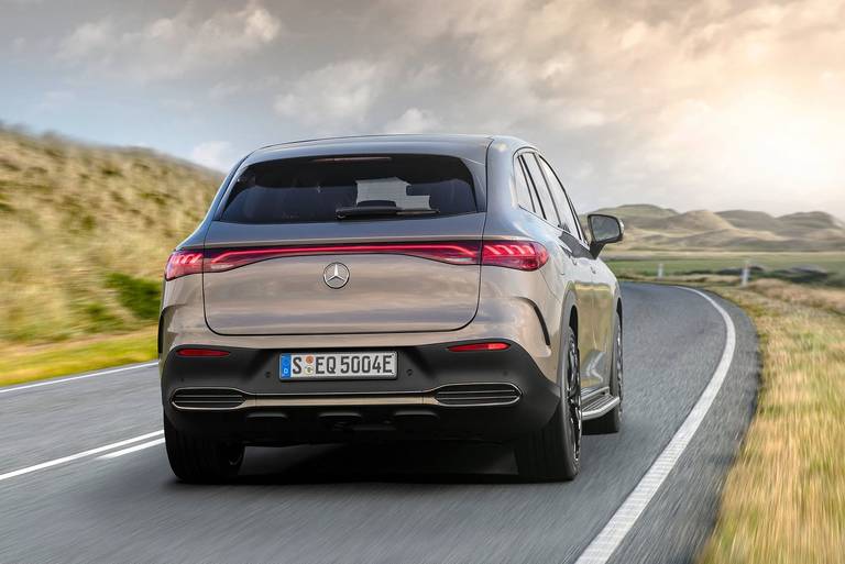 Mercedes-Benz-EQE-SUV-Rear