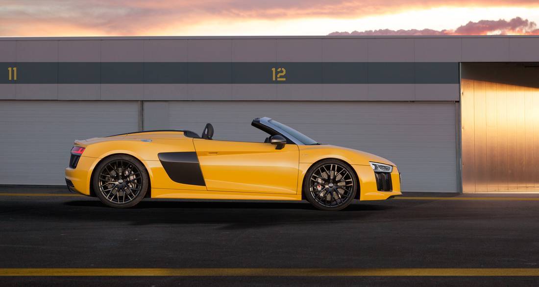 3EjyRAp6rpXydoNbuOO0de-a5777d3ce5de2db8eddcce0fafd390a7-audi-r8-spyder-side-1100