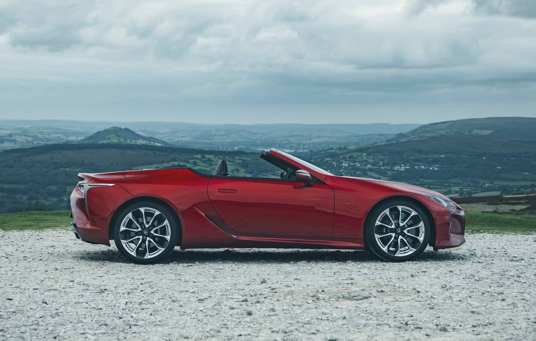 lexus-lc-500-cabrio-side