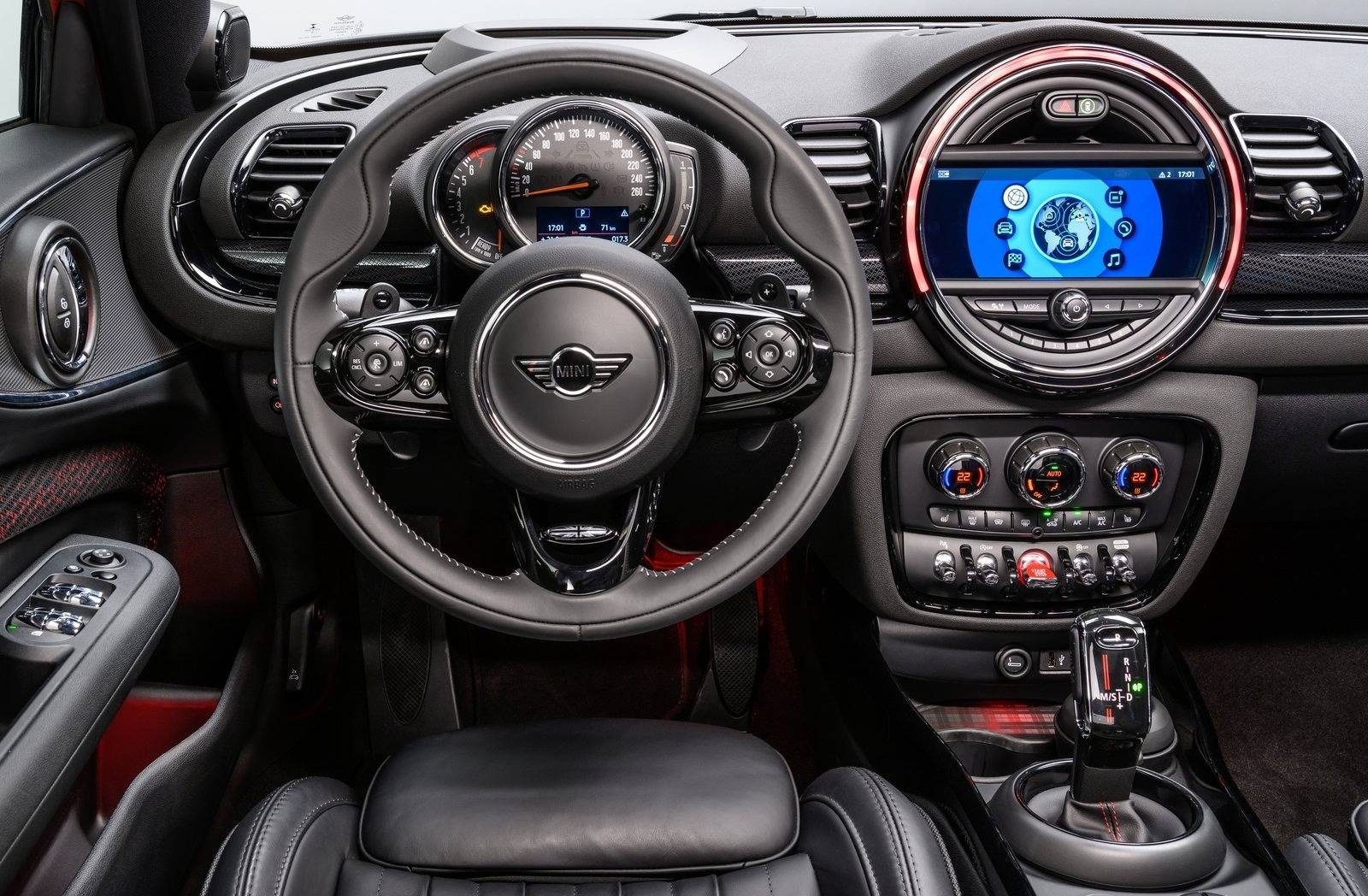 mini-clubman-interieur