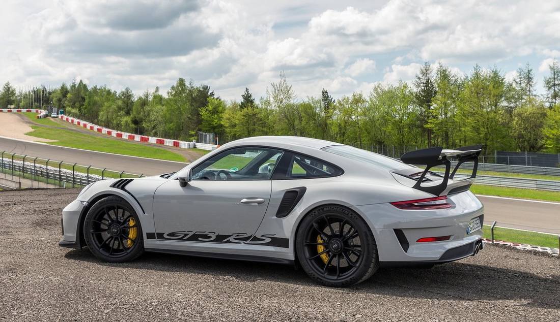 5xOiuqxXccND5B9NtVftpR-59697742de92295145ed6d33e10f315c-Porsche-911_GT3_RS-2019-1280-34-1100