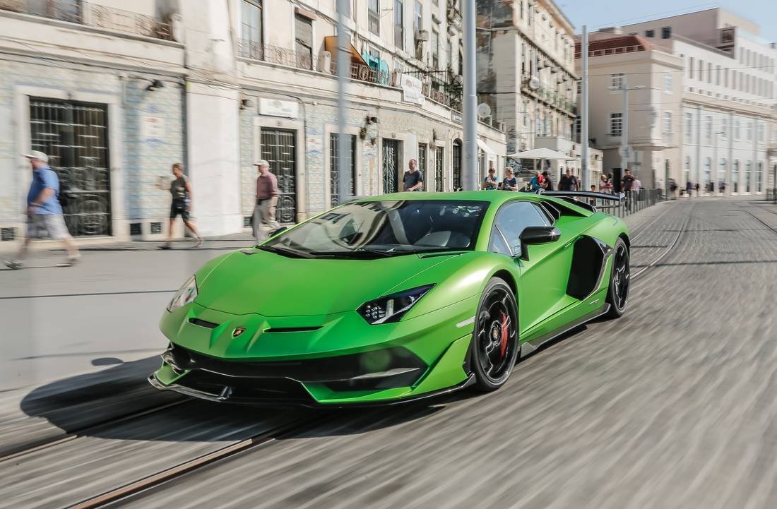 2wEtDScjvRhgXej1WM6stu-513cf59e14ed09c538cbad9543886e7d-lamborghini-aventador-svj-front-1100.jpeg