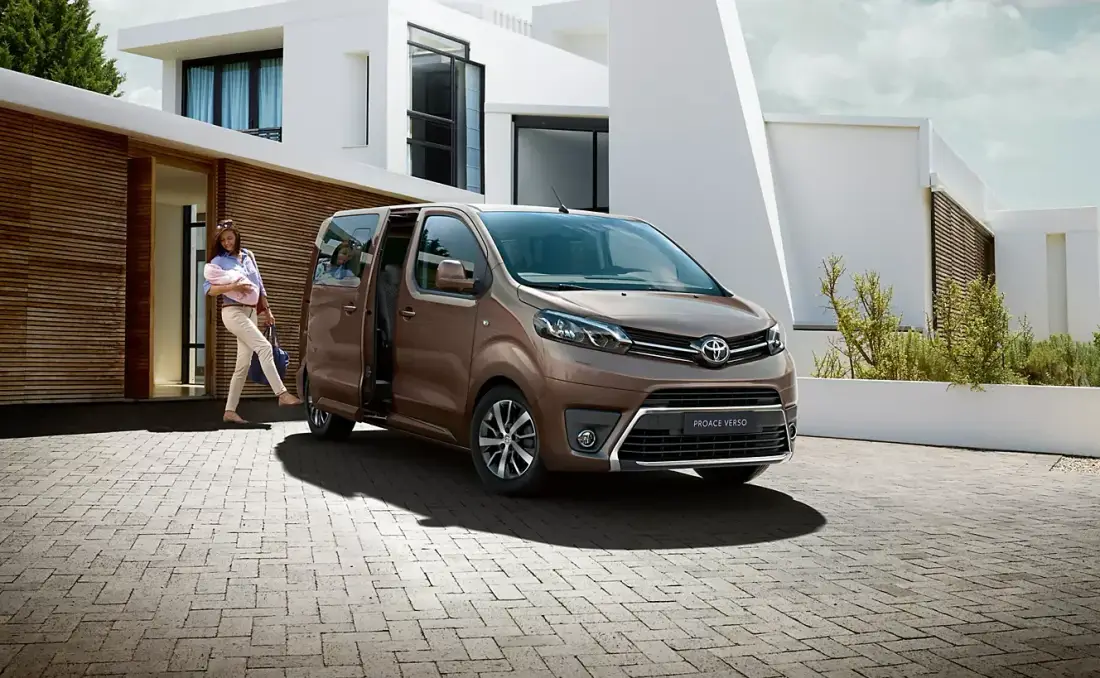 toyota-proace-verso-front