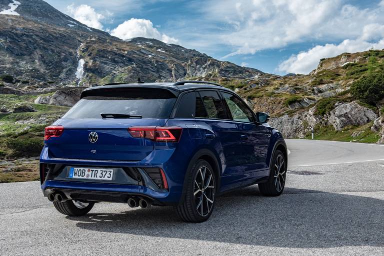  Längs- und Querdynamik des VW T-Roc R sind imposant, gegen Aufpreis gibt es eine Titan-Sportabgasanlage von Akrapovic.