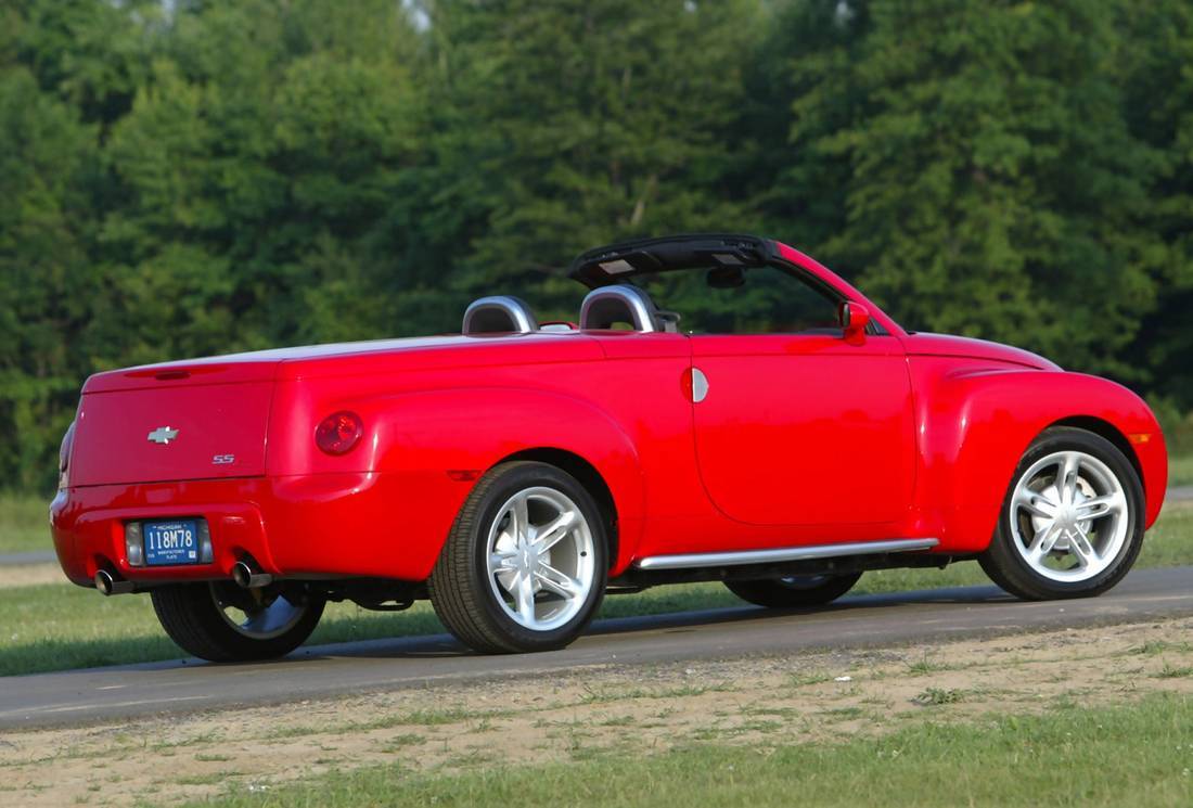 6EYY4wlwYGQkB6fZAtemnd-0dfcc40661a2237e46e46fdc0d69f963-chevrolet-ssr-back-1100