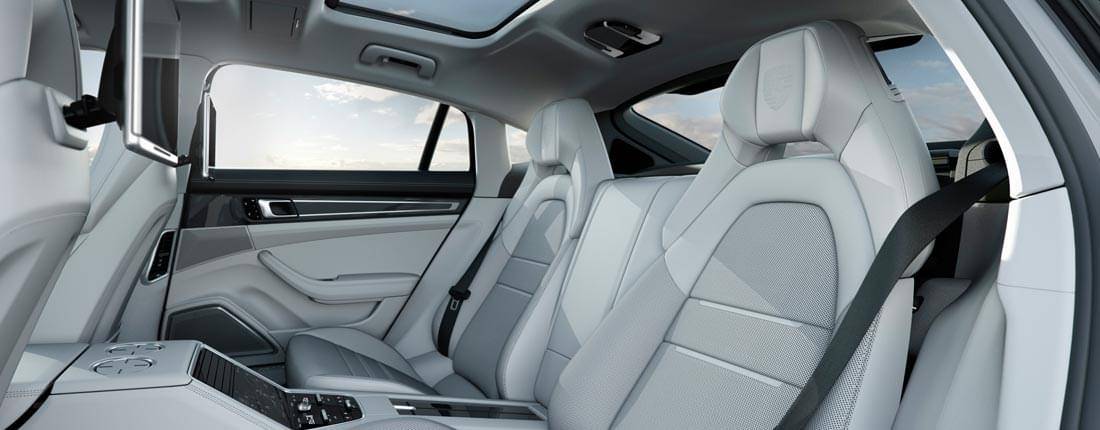 porsche-panamera-turbo-seats