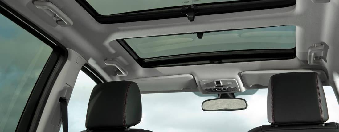 11AoTZbkb6IgGt37CkAmIC-fabb05cac974c907a7b7d0b739ba47a9-land-rover-freelander-2-l-04-1100