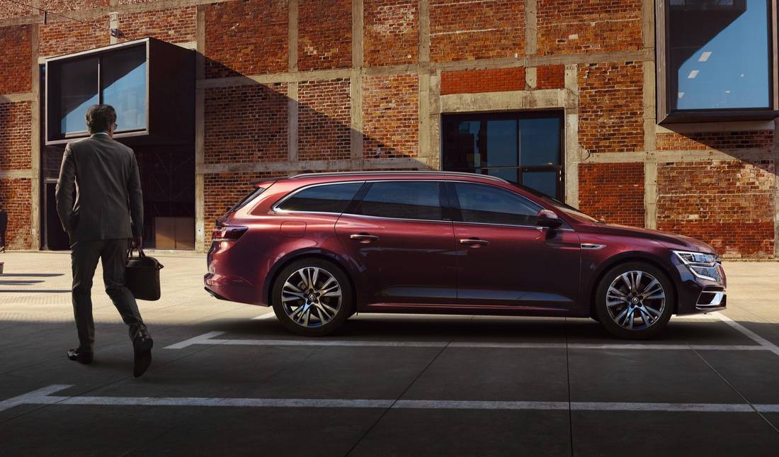 2rQ6cqfzRU6dEfChoMRbvX-3d5029dfe2166e1490de7600eb4336e0-renault-talisman-grandtour-side-1100